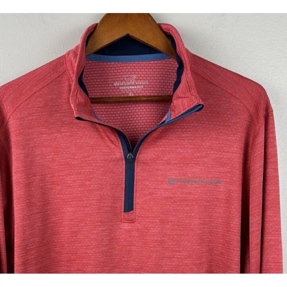Vineyard Vines 1/4 Zip Pullover Men XL Red With Blue Collar Whale 2021  *READ